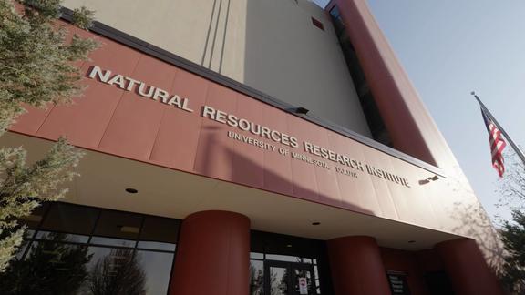 Front entrance to NRRI Duluth building